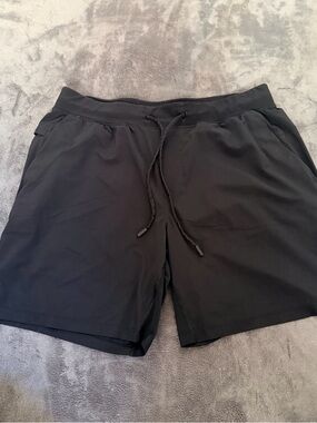 Men's Lululemon Performance Drawstring Athletic Shorts - Black